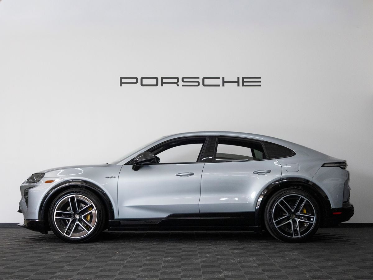 2026 Porsche Cayenne Cayenne Turbo Coupe Electric