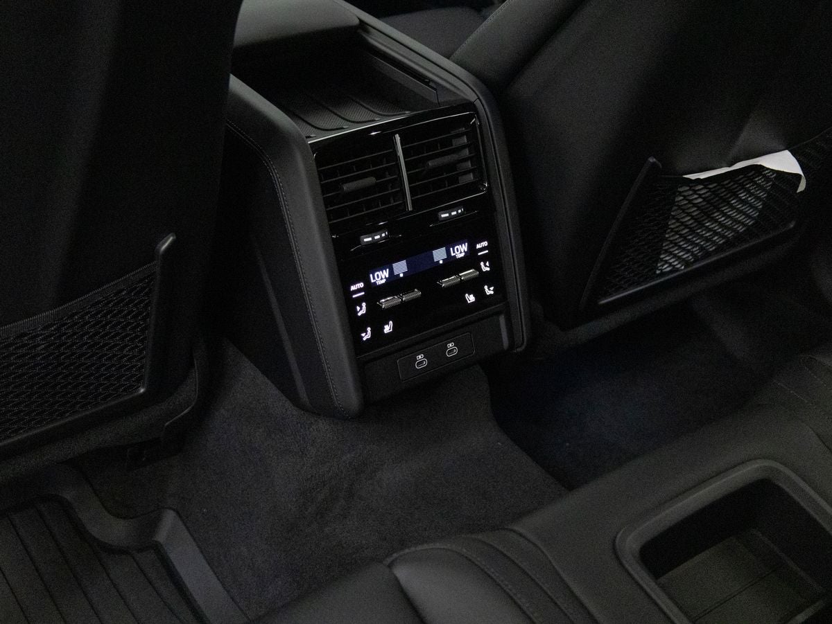 2026 Porsche Cayenne Cayenne Turbo Coupe Electric
