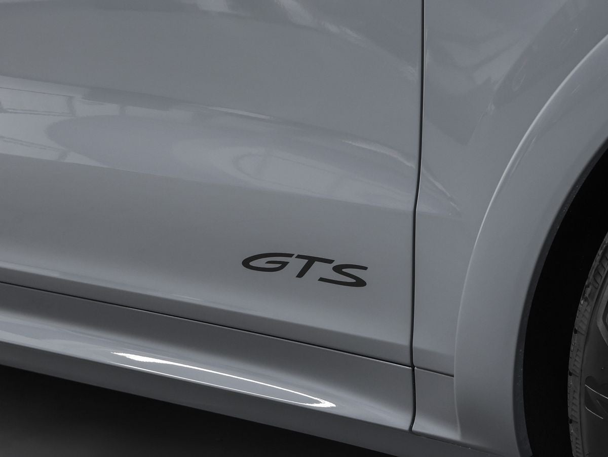 2026 Porsche Cayenne Cayenne GTS Coupe