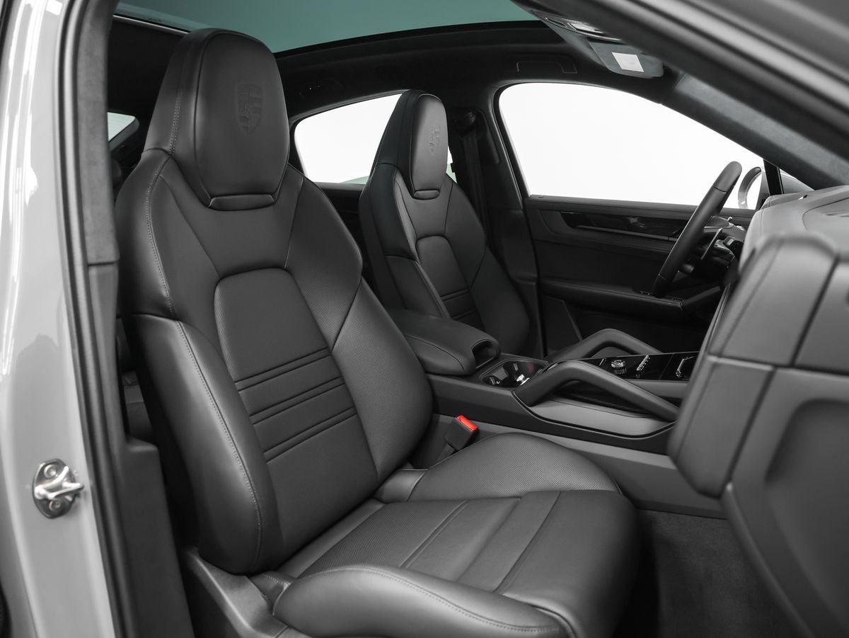 2026 Porsche Cayenne Cayenne GTS Coupe