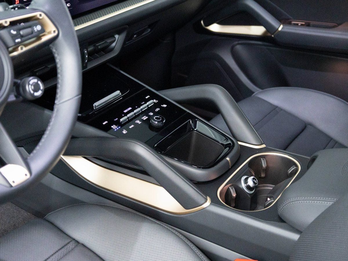 2026 Porsche Cayenne GTS