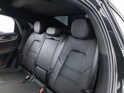 2026 Porsche Cayenne GTS