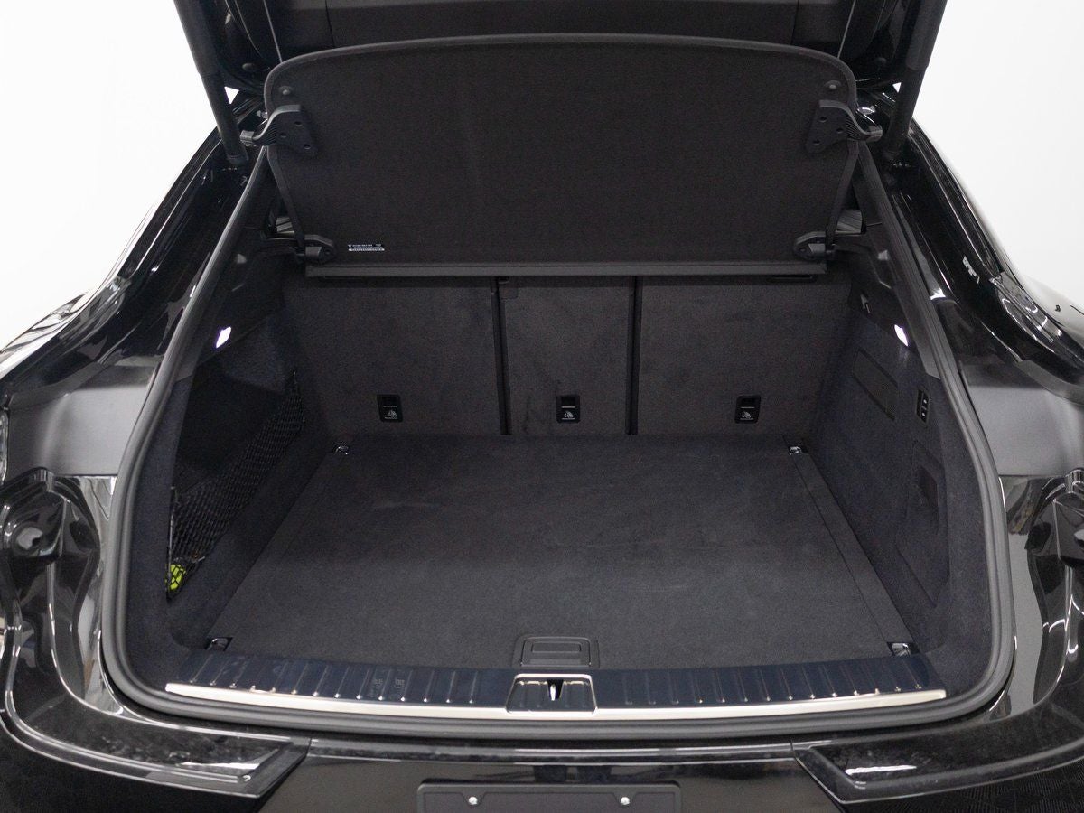 2026 Porsche Cayenne GTS