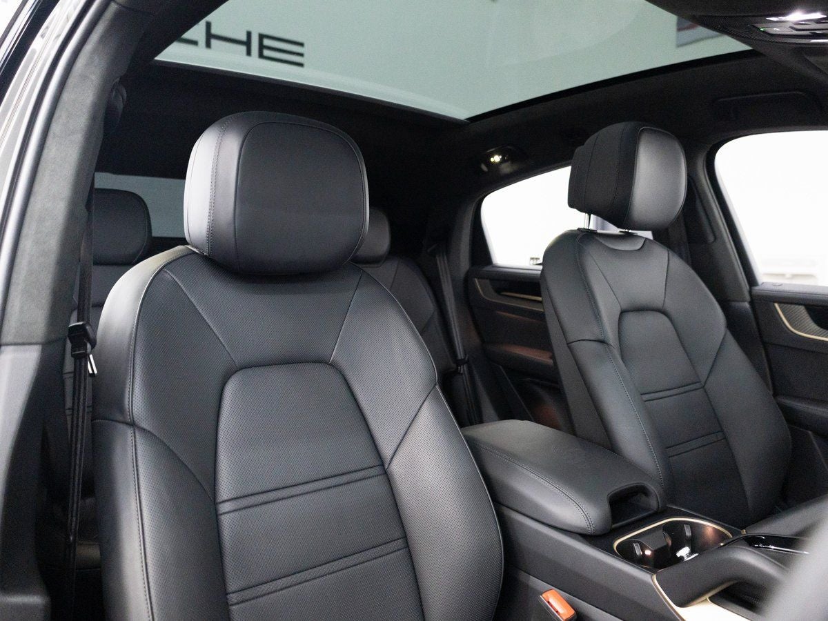 2026 Porsche Cayenne GTS