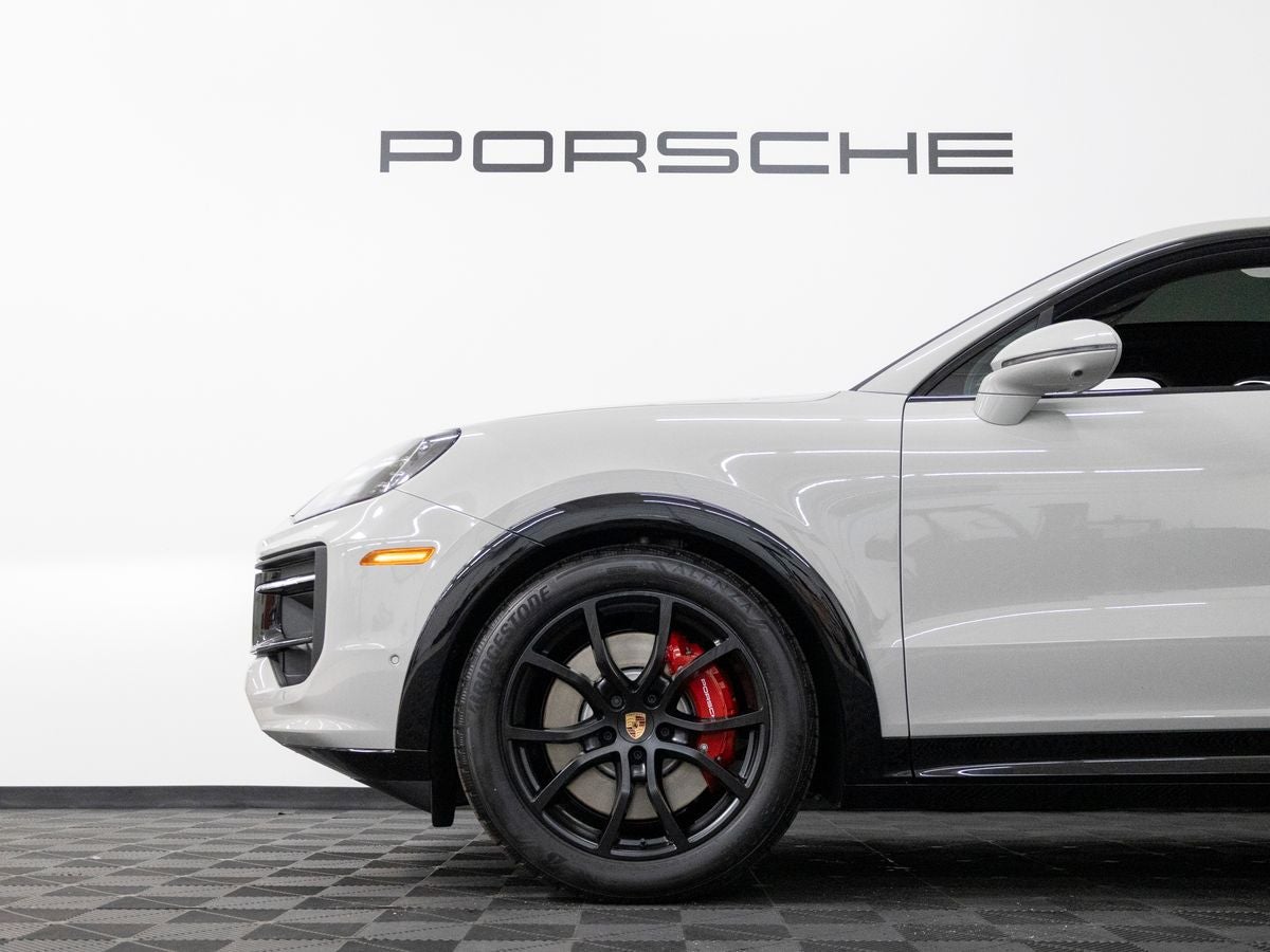 2026 Porsche Cayenne Cayenne GTS Coupe