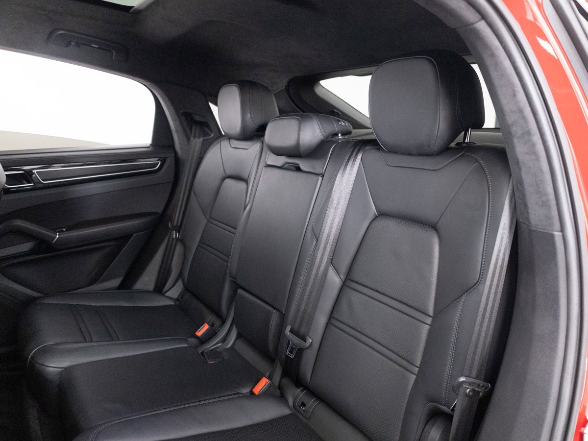 2023 Porsche Cayenne GTS Coupe