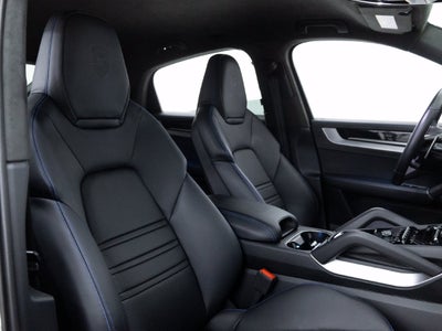 2024 Porsche Cayenne Cayenne Turbo GT