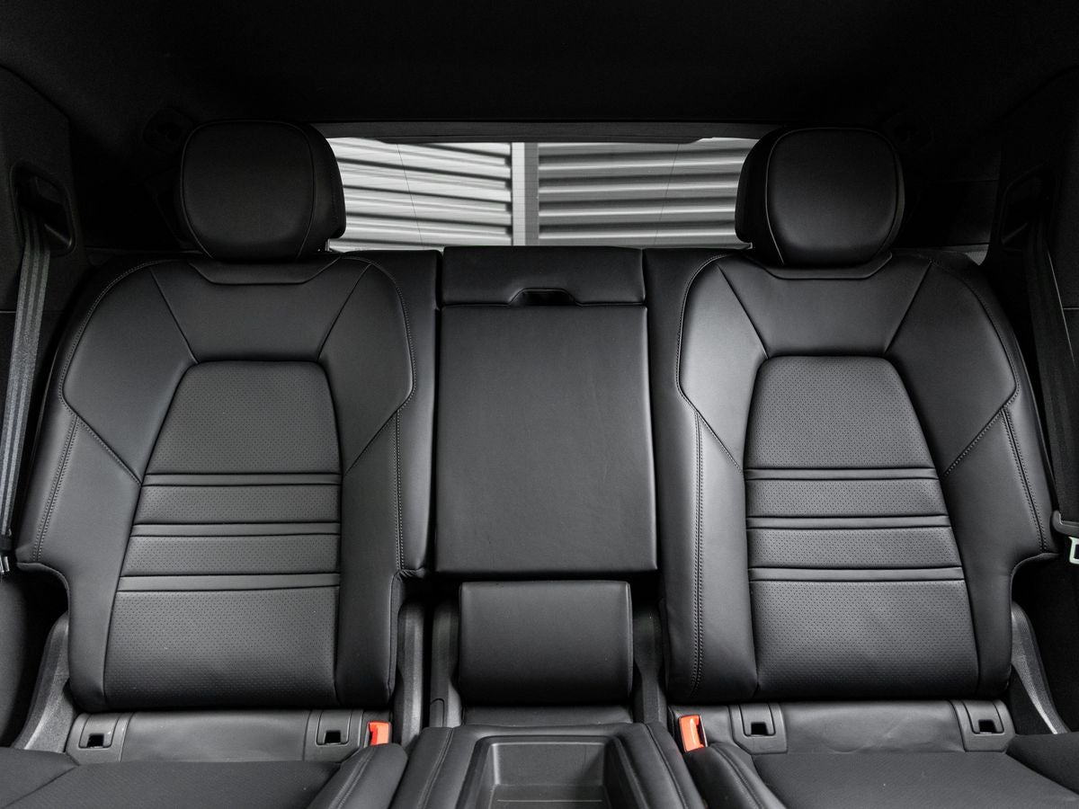 2025 Porsche Cayenne S