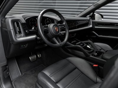 2025 Porsche Cayenne S