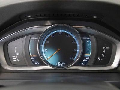 2016 Volvo V60 Cross Country T5
