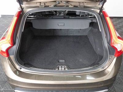 2016 Volvo V60 Cross Country T5