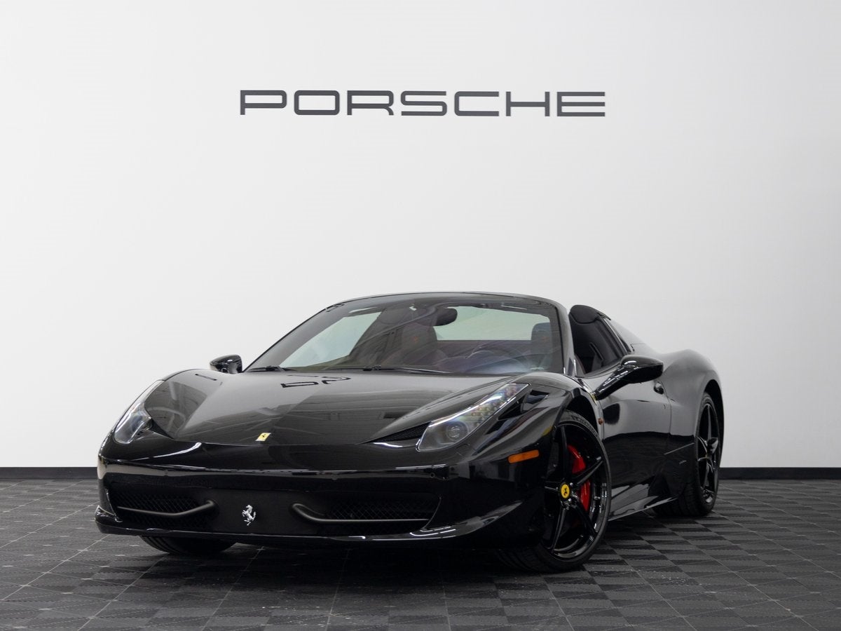 2015 Ferrari 458 Italia Base