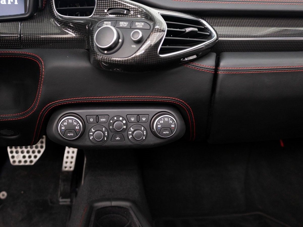 2015 Ferrari 458 Italia Base