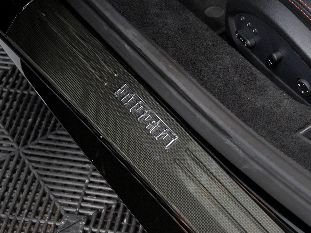 2015 Ferrari 458 Italia Base