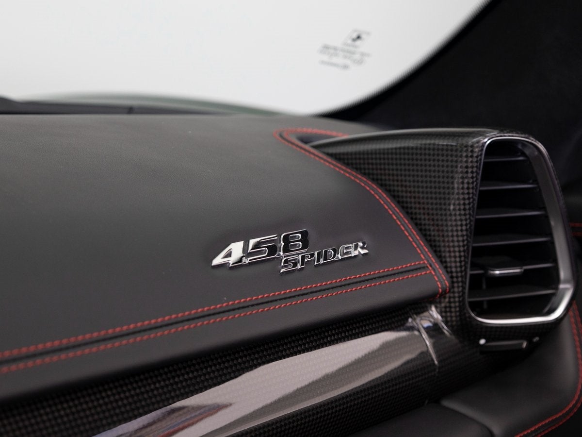 2015 Ferrari 458 Italia Base