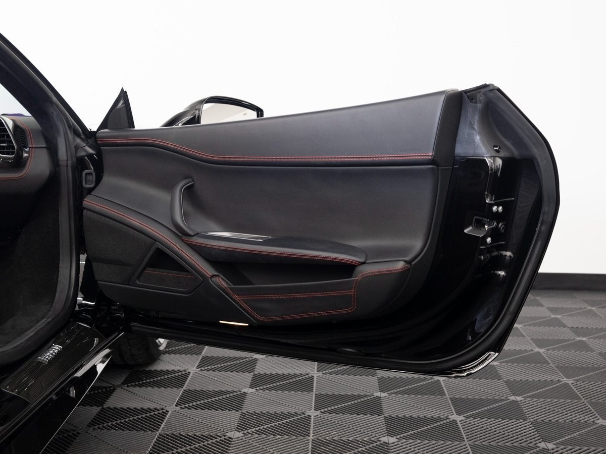 2015 Ferrari 458 Italia Base