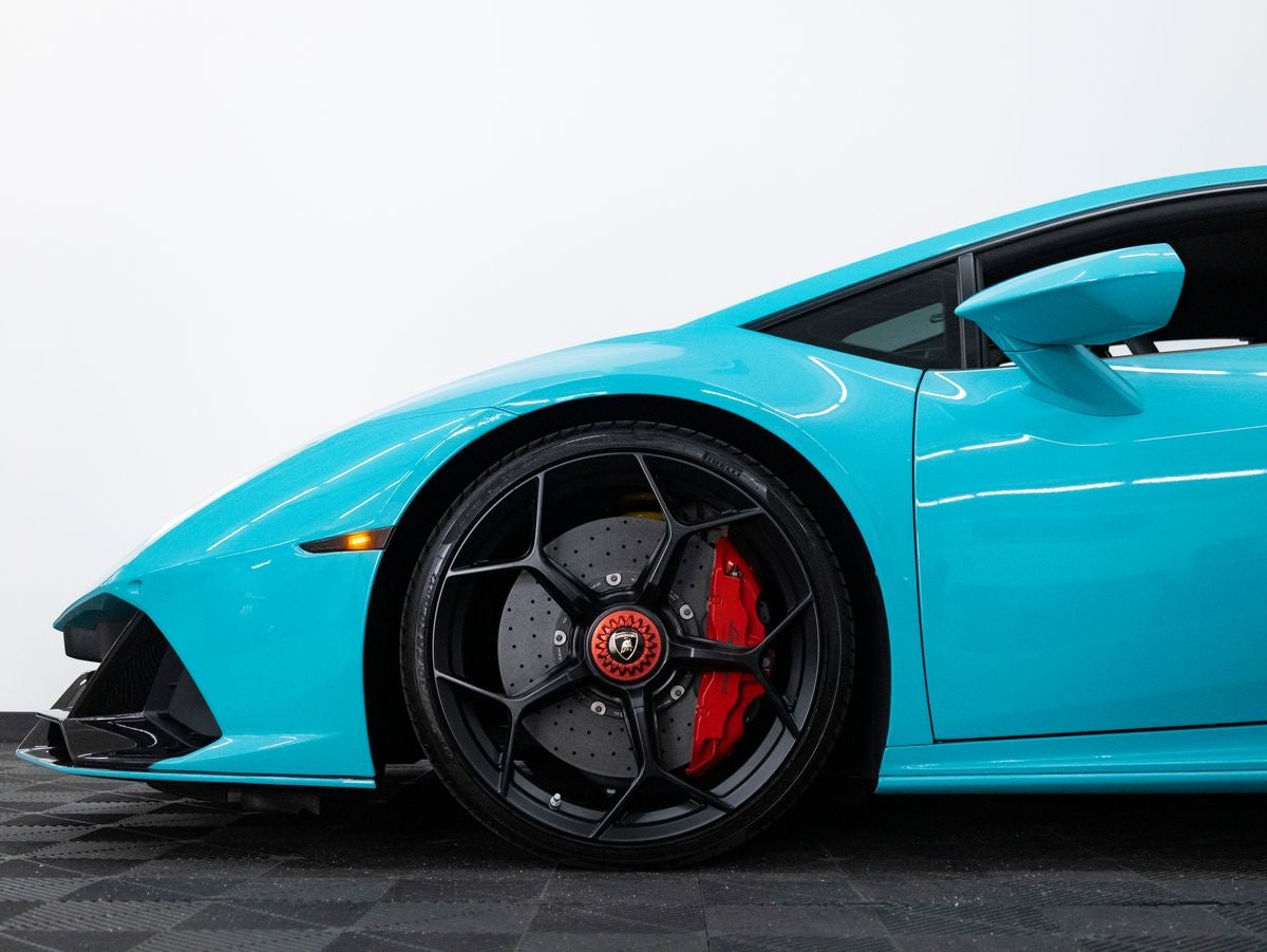 2020 Lamborghini Huracan EVO Base
