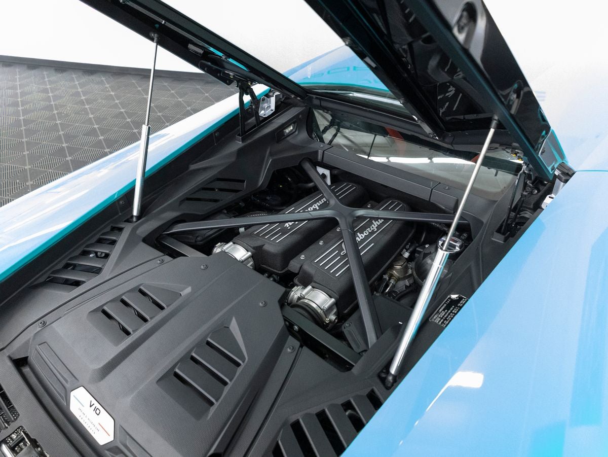 2020 Lamborghini Huracan EVO Base