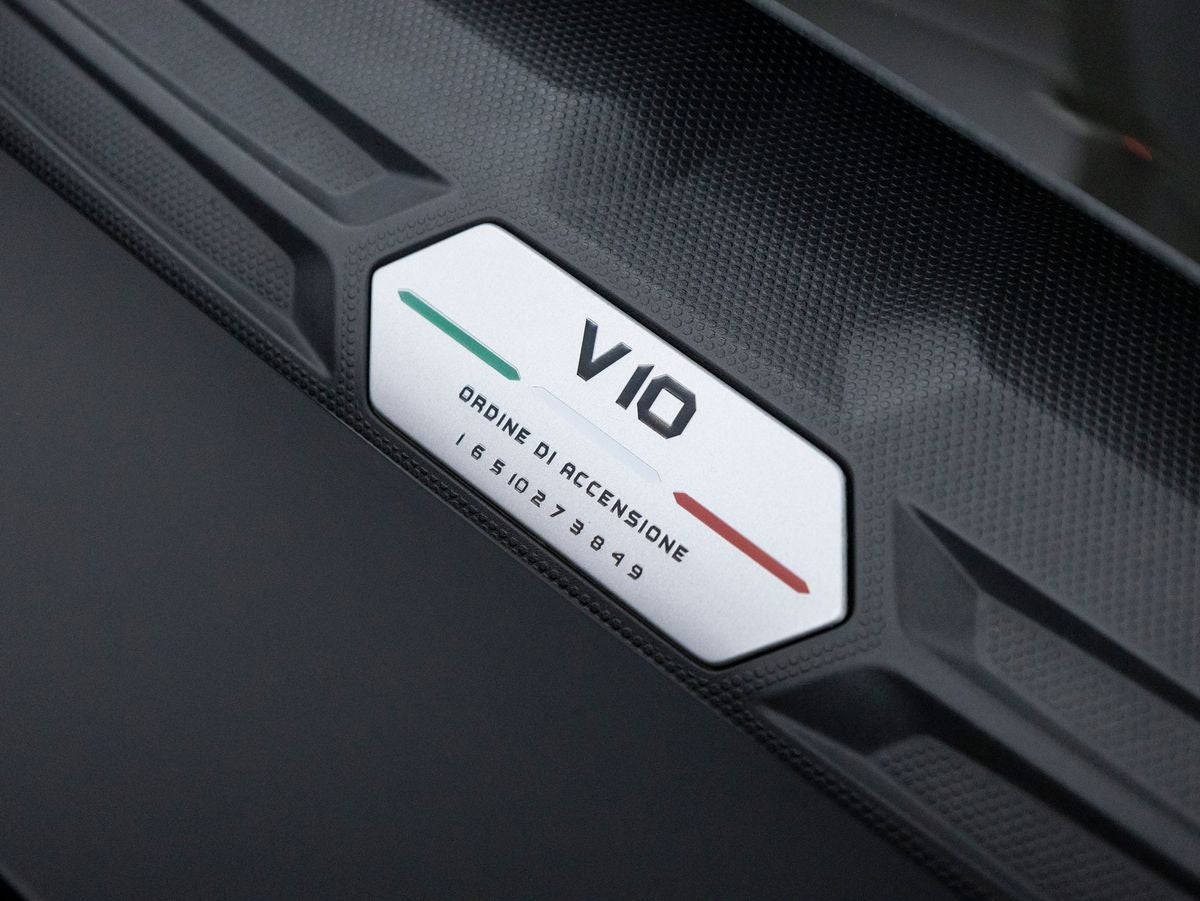 2020 Lamborghini Huracan EVO Base